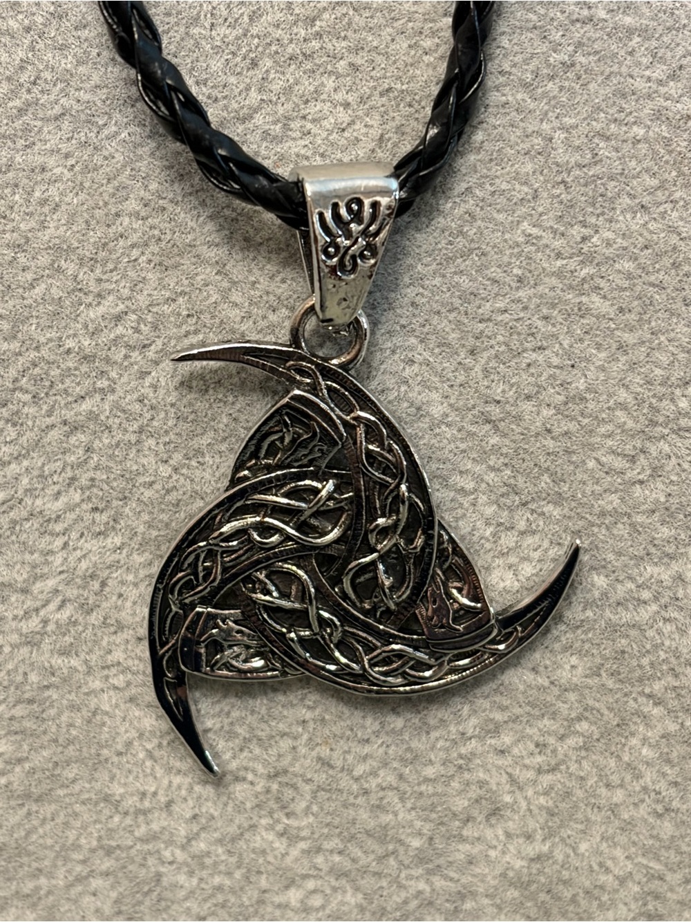 Celtic Morrigan Three Ravens Triskelion Pendant Necklace Black Cord